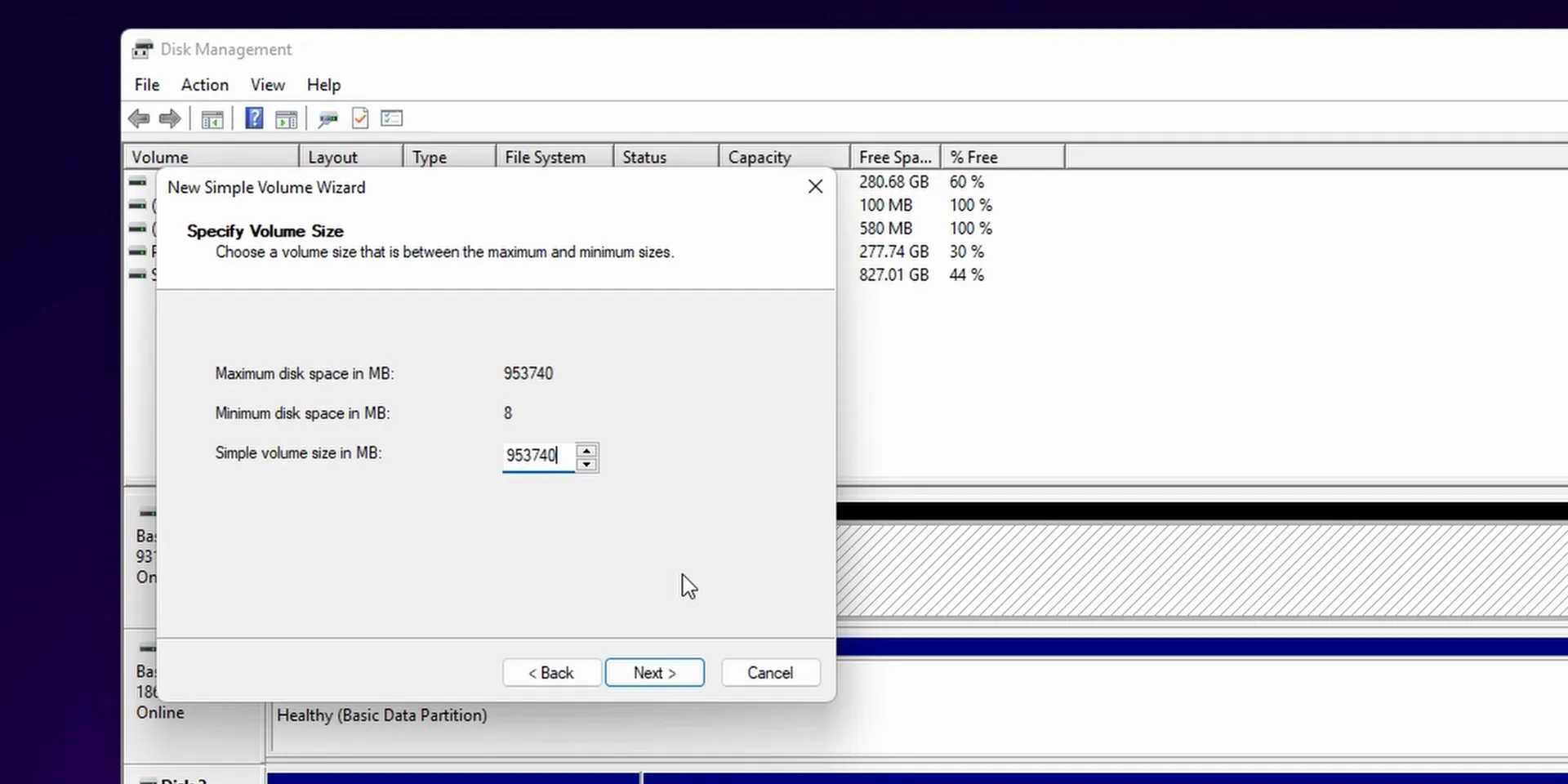 Creating a new simple volume in Disk Management